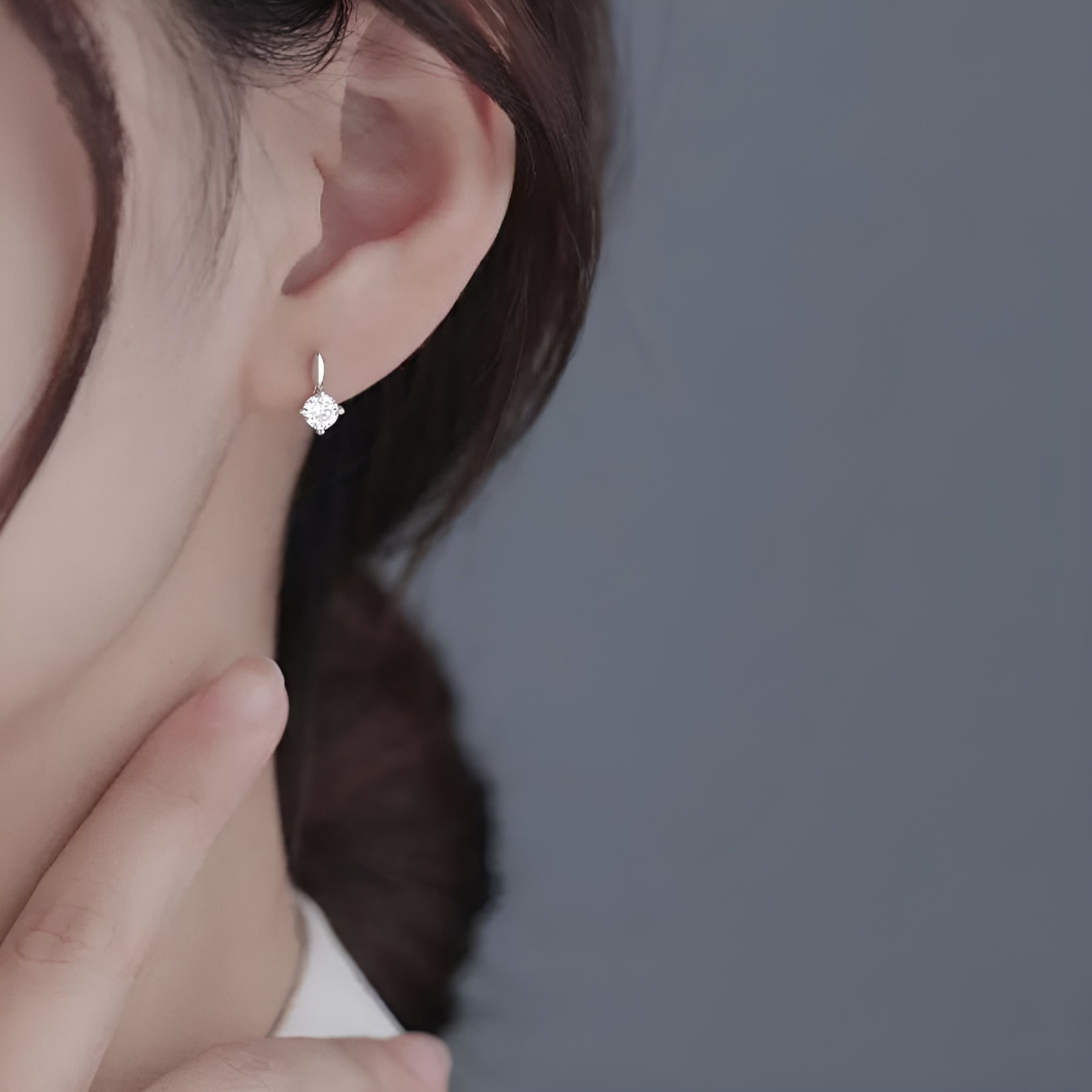 brinco-zirconia-prata