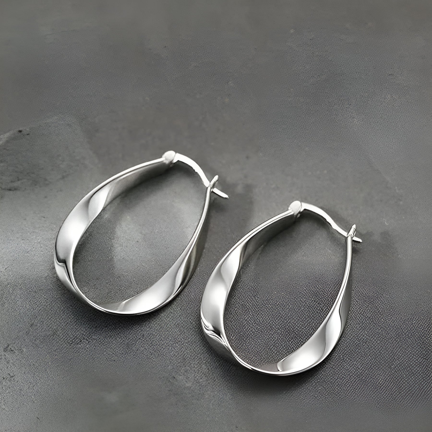 brinco-argola-torcida